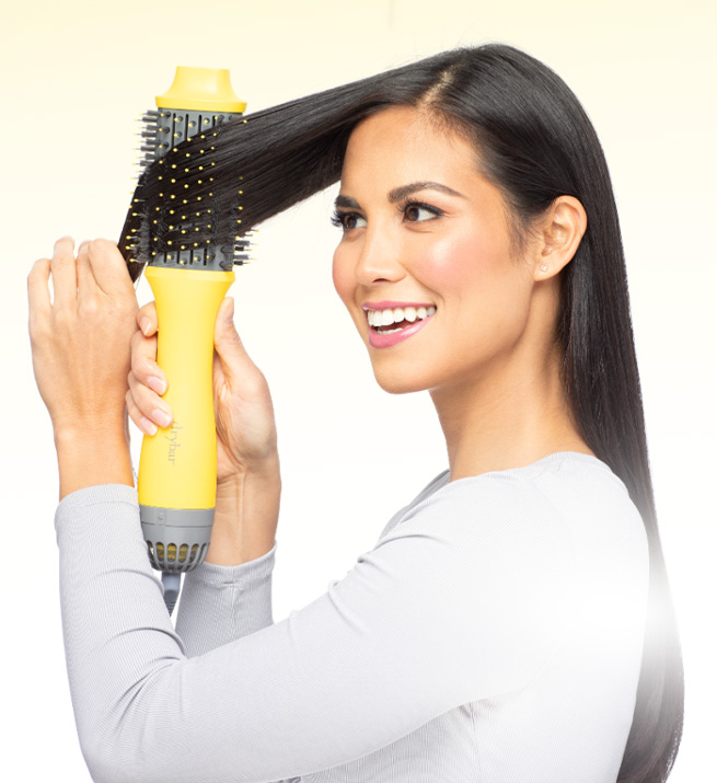 The Double Shot Oval Blow-Dryer Brush