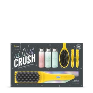 $212 Retail Value! The At First Crush Straightening Brush Kit includes all the essentials for a smooth, frizz-free style. You're totally gonna crush on this!